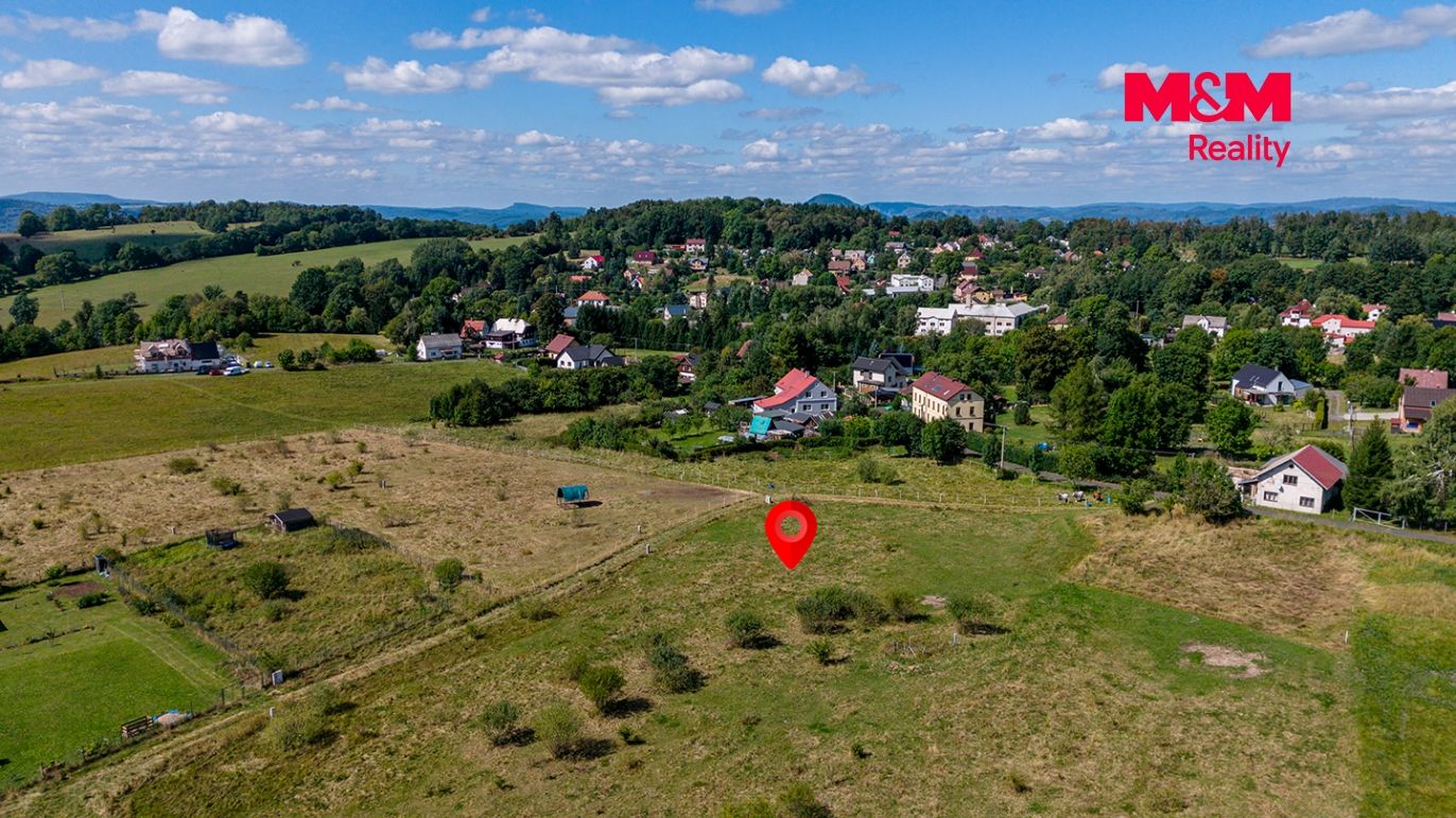 pohled na pozemek