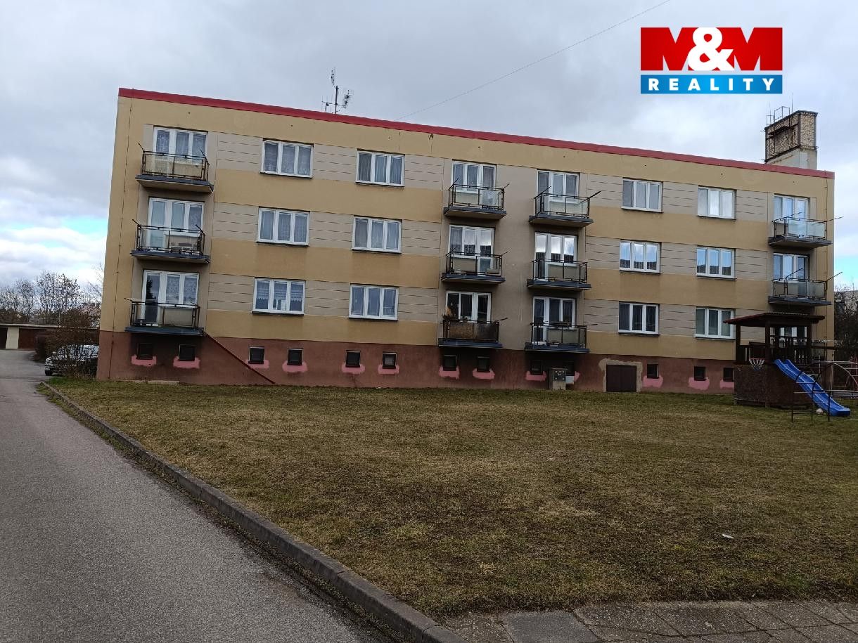 společná zahrada s hříštěm.jfif
