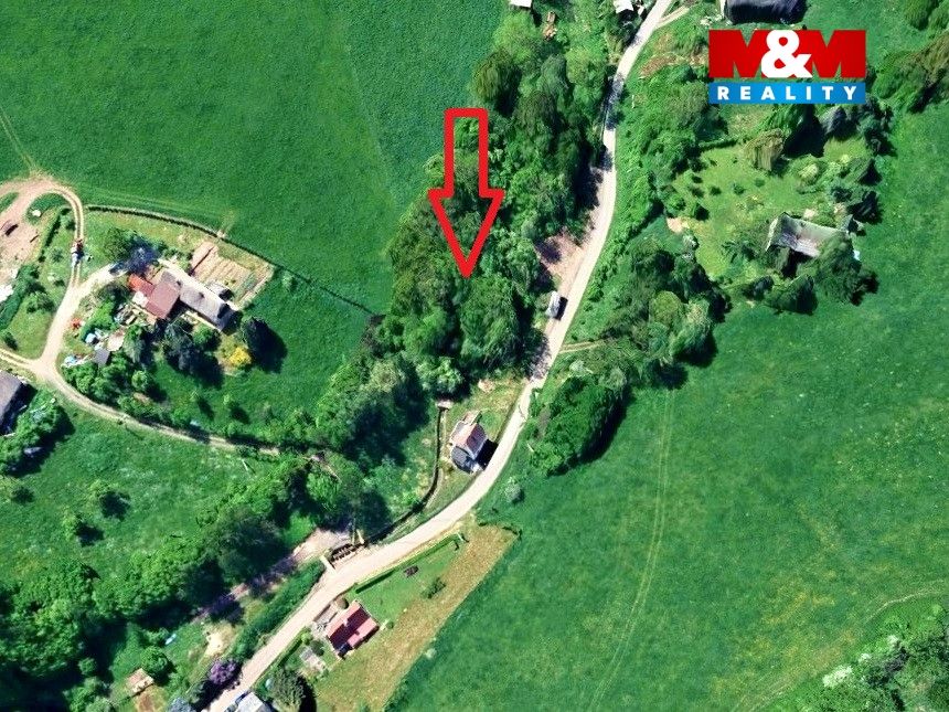 pohled na pozemek