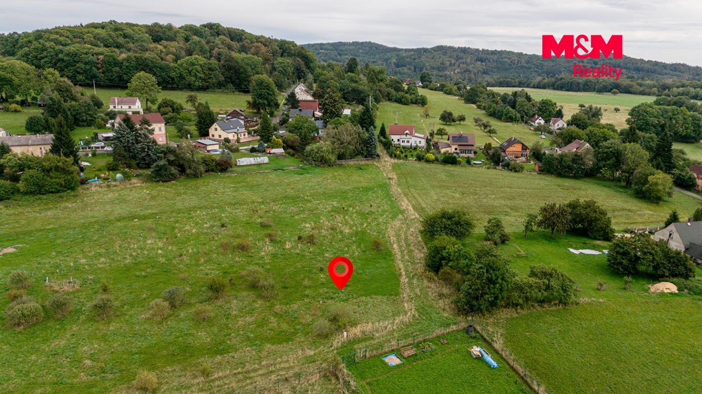 pohled na pozemek