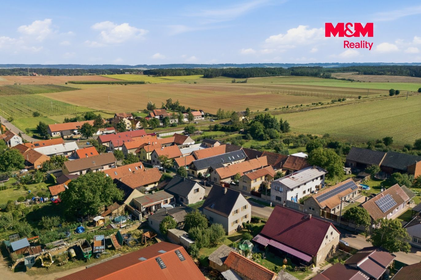 Realitní fotografie - Chrášťany - Kristýna Vaitová - 33.jpg