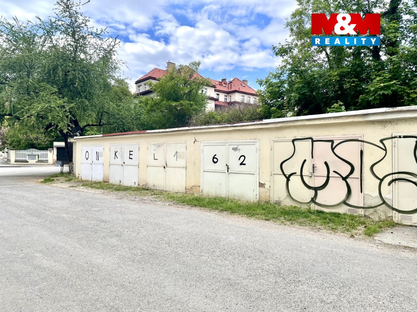 Garáže 