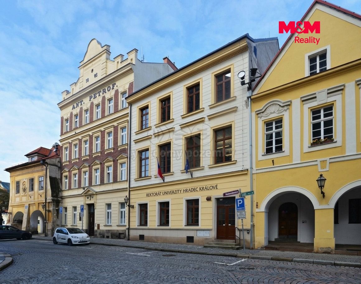 dům