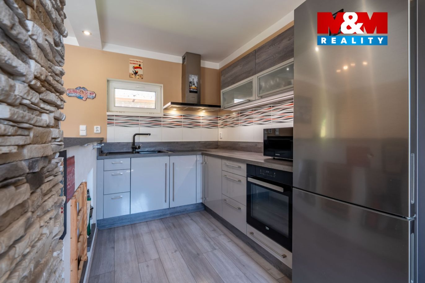 Kuchyňská linka bytu 2+kk 108 m² 