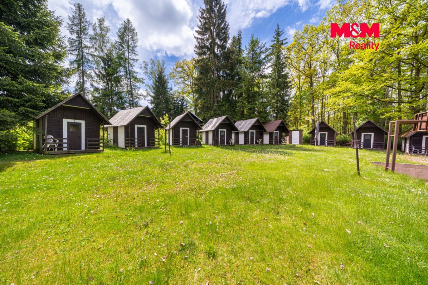 Pronájem rekreačního areálu- kemp, 795 m², Mezirolí