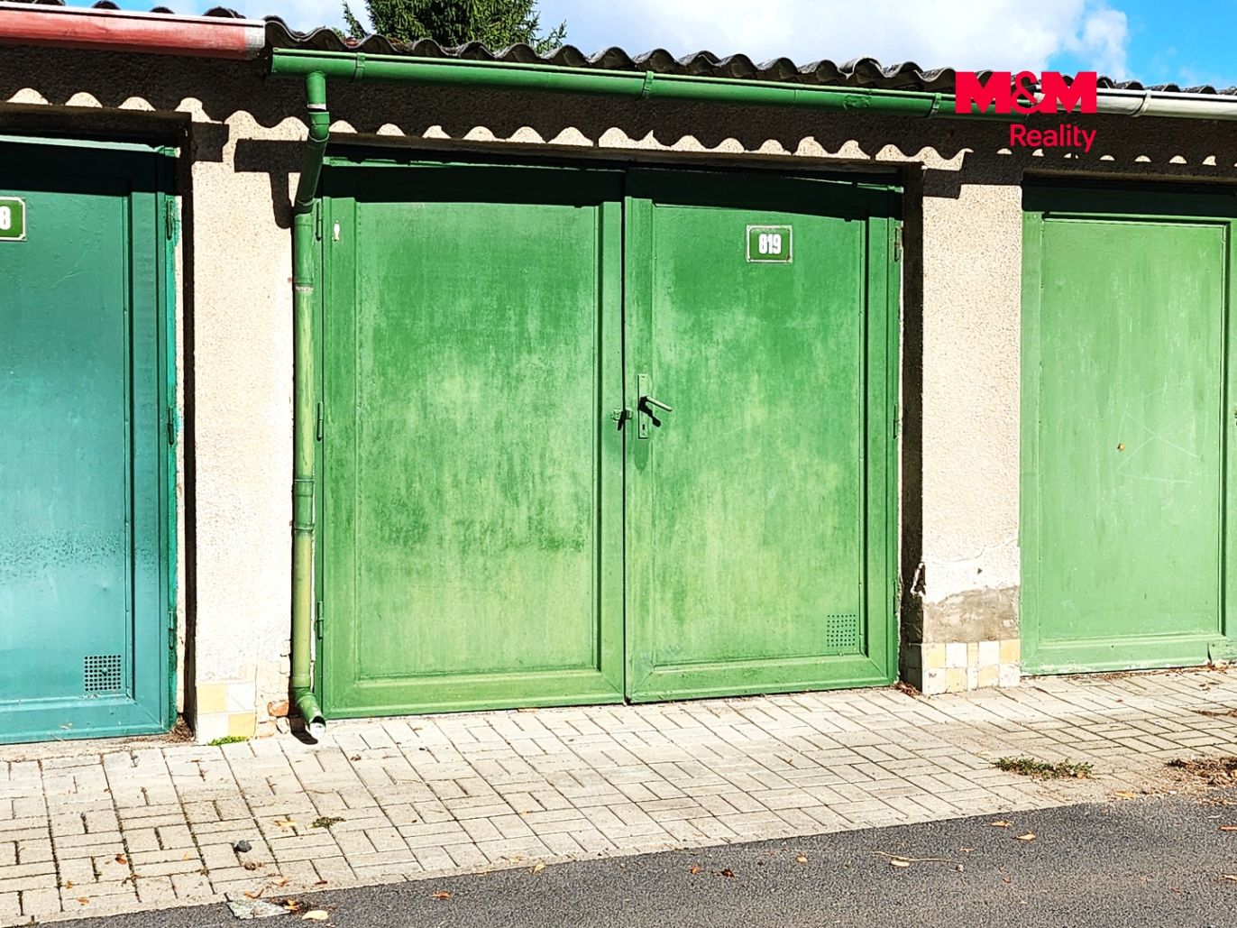 garáž