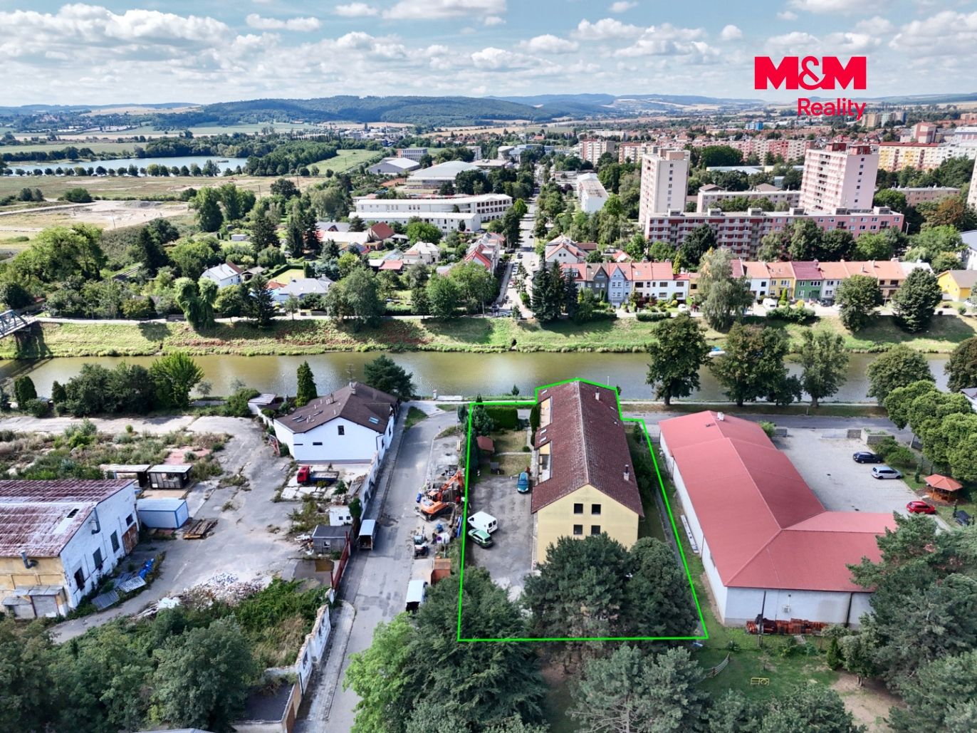 dron-pohled11-pozemek-2.jpg