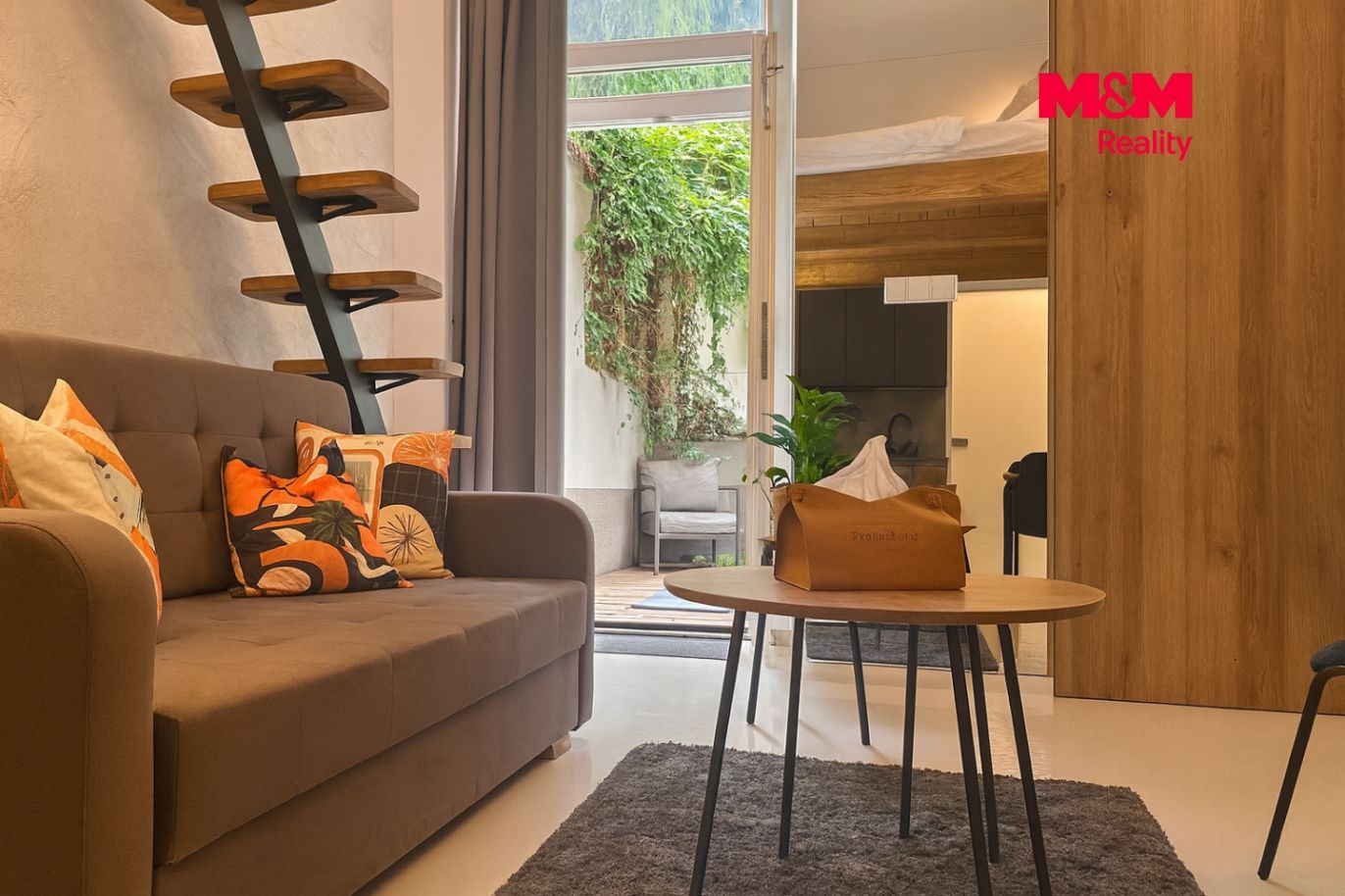 Pronájem bytu 1+kk, 34 m², Praha, ul. Polská