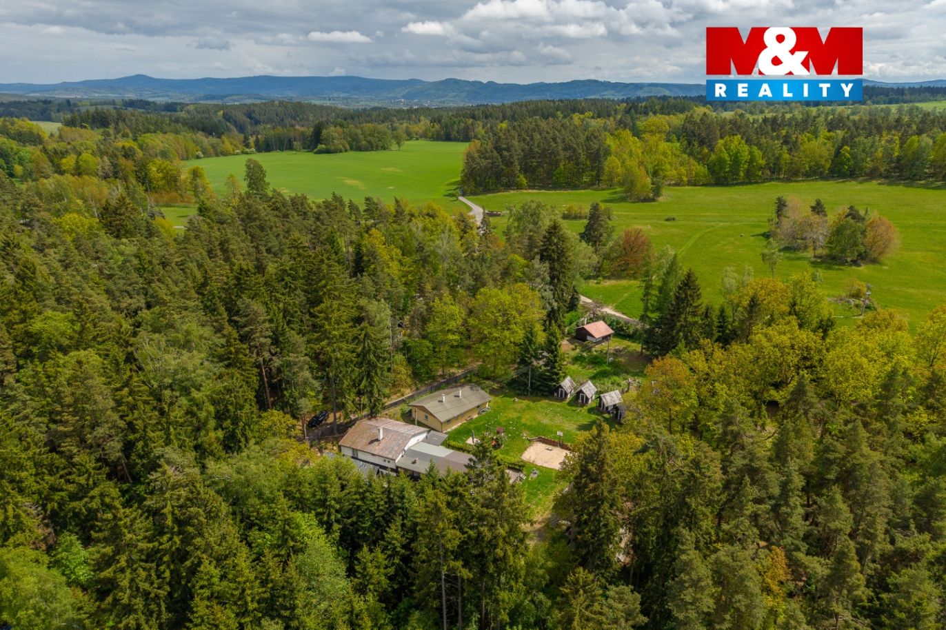 Prodej rekreačního areálu- Kemp, 795 m², Mezirolí