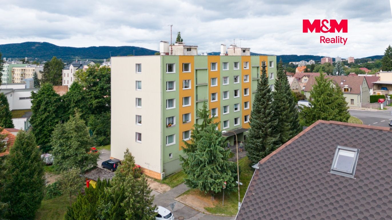 pohled na panelák