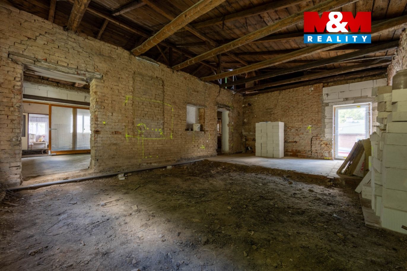 6U1A9154-HDR.jpg