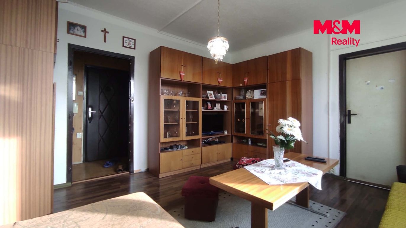 obývací pokoj původní.jpg