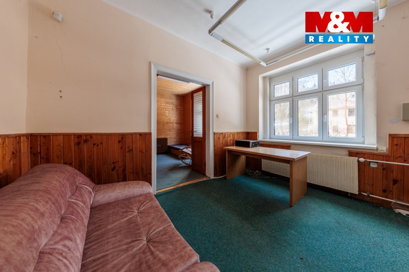 044A1874-HDR.jpg