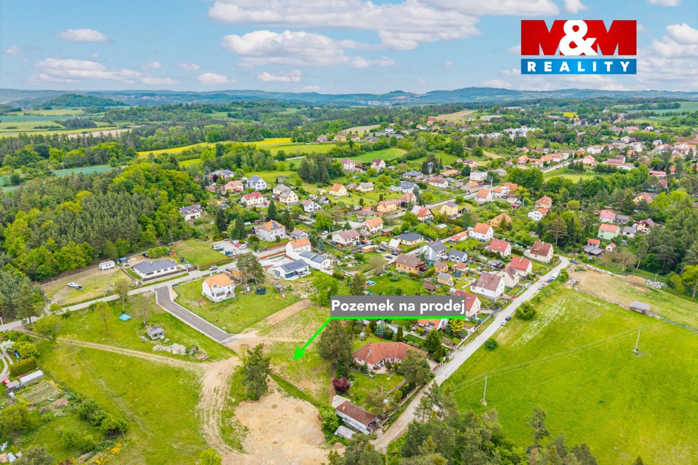 943071 - Prodej pozemku k bydlení, 1055 m², Bukovany5_D.jpg