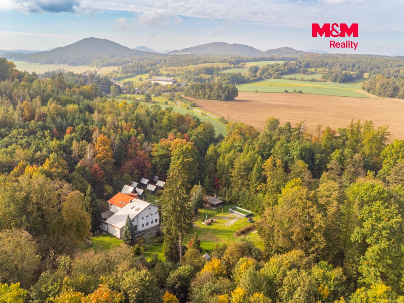 KEMP_MACHOVO_JEZERO_DRON-20[1].jpg