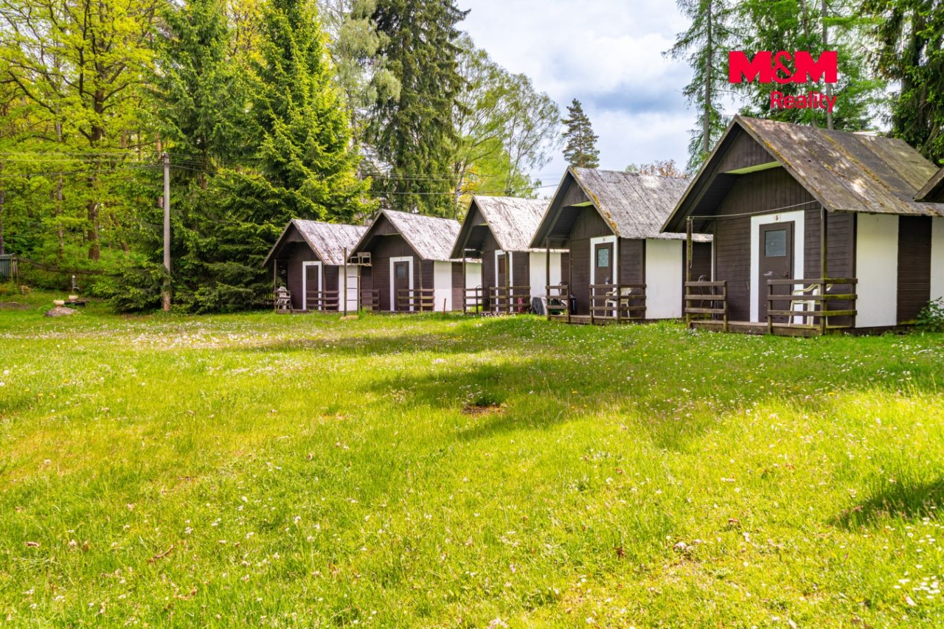 Pronájem rekreačního areálu- kemp, 795 m², Mezirolí