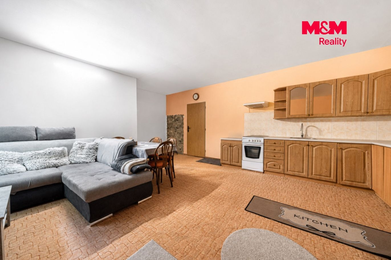 Pronájem rekreačního areálu- kemp, 795 m², Mezirolí