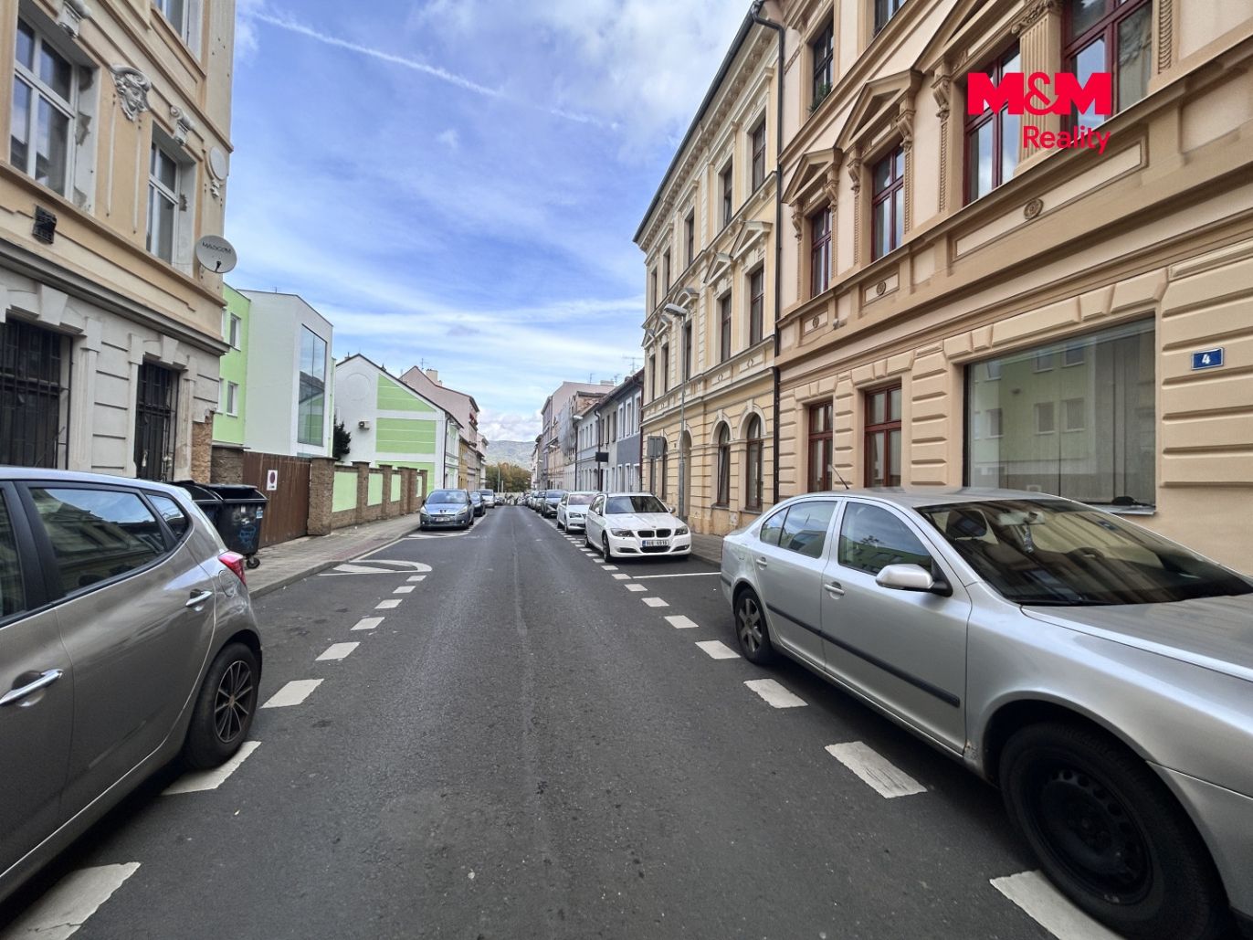 parkování před domem