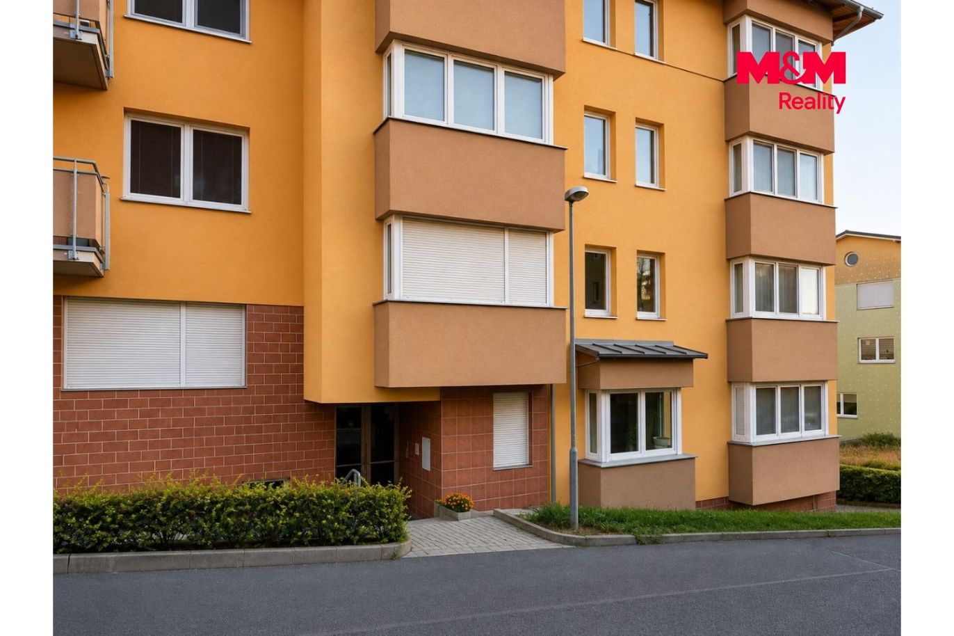 Zbroj6 (1440 x 960 px).jpg