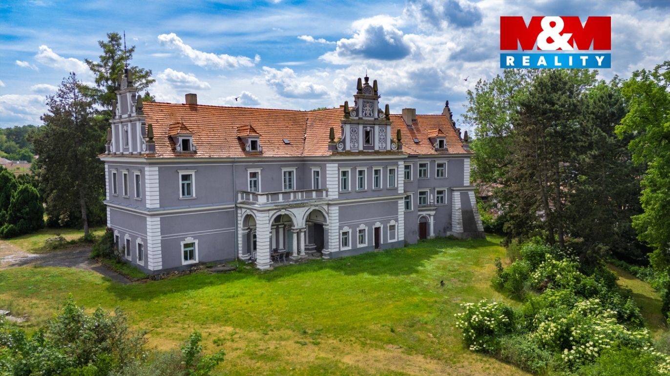 pohled na zámek