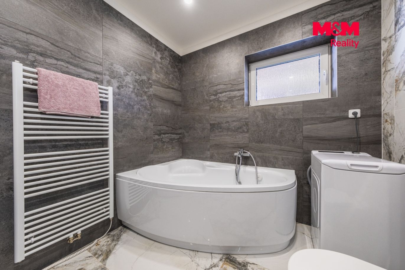 Prodej rodinného domu, 107 m², Mukařov, ul. K Památníku