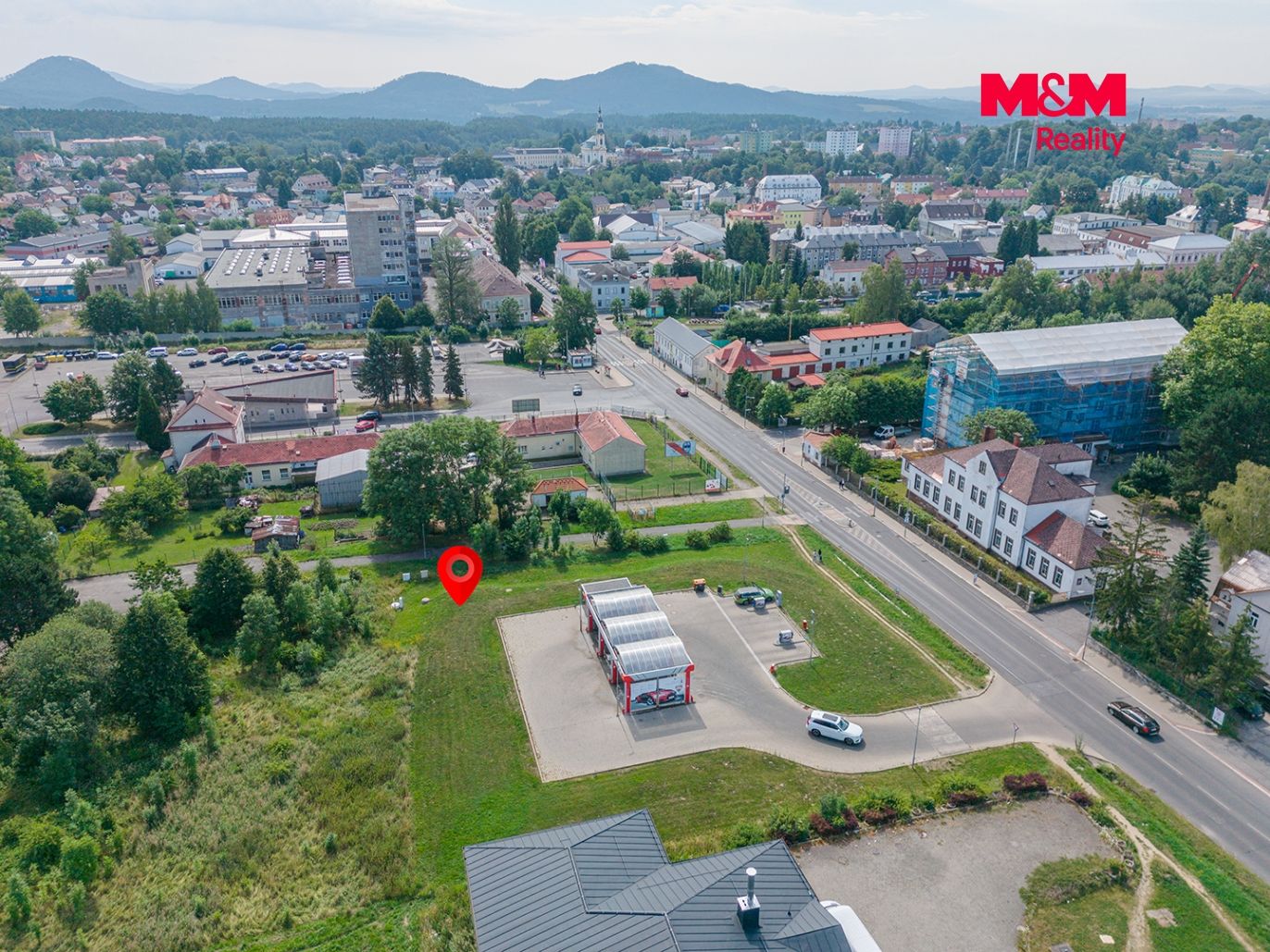 pohled na pozemek