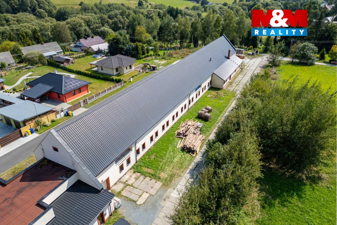 Truhlarstvi Valsov Brnak-51.jpg