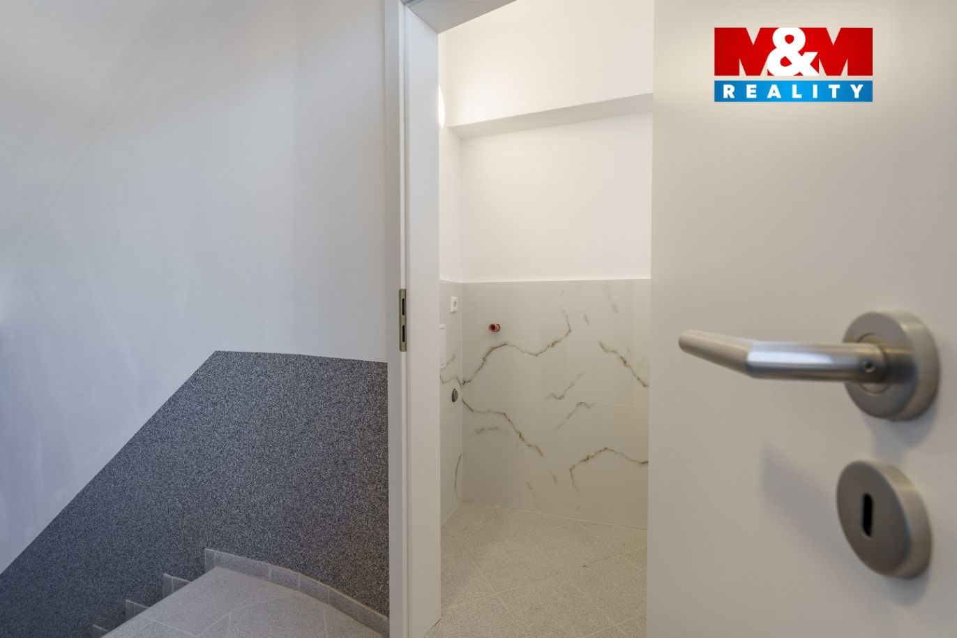 Prodej bytového domu, 152m2, Německo, Gänsegasse, Marienberg