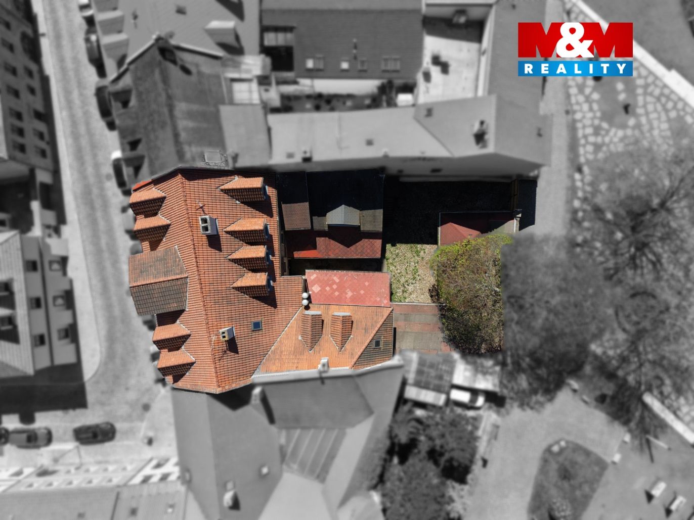 Dům