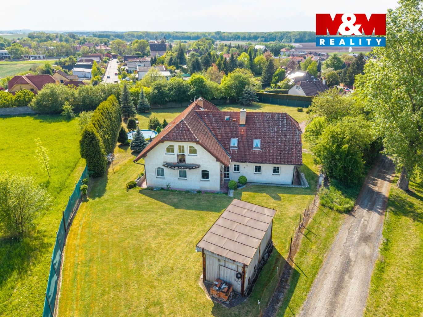 Dům