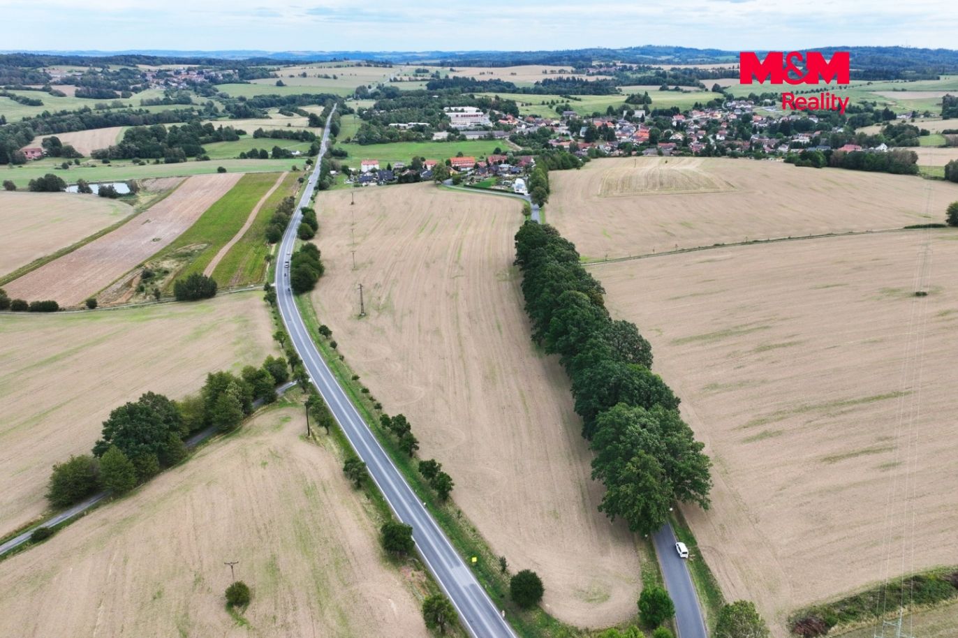 Pozemek a okolí