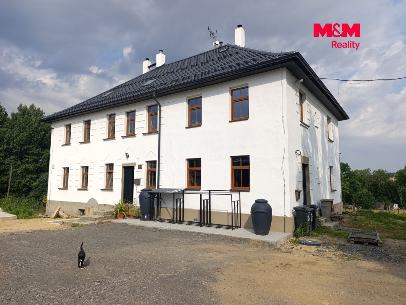 zázemí přízemí vlastní vchod