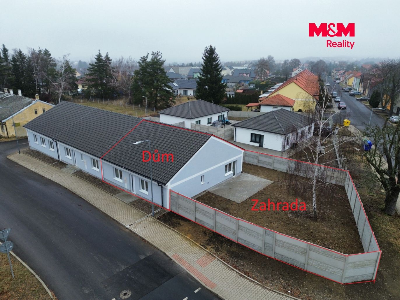 Dům
