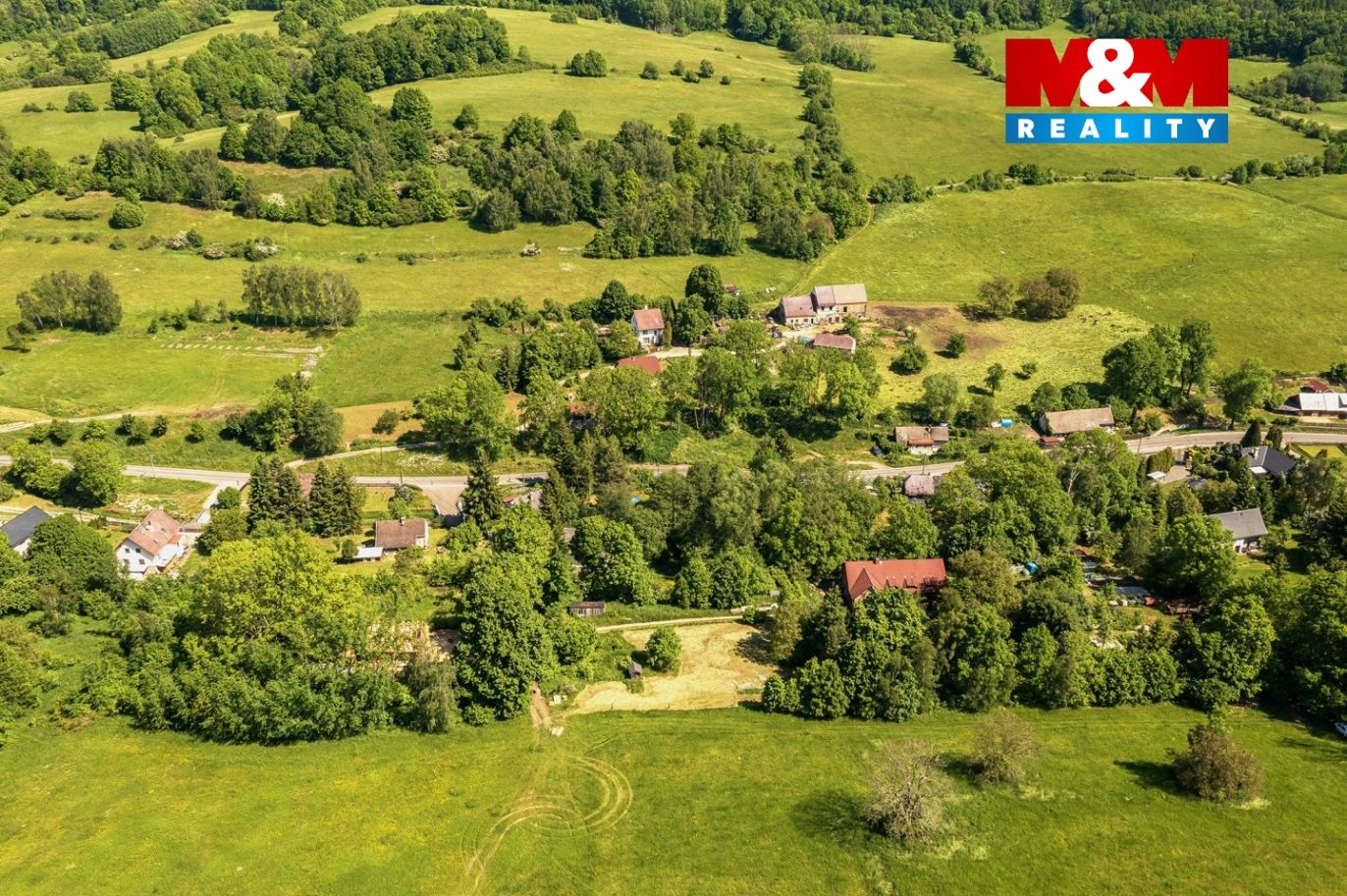 Pohled na pozemek