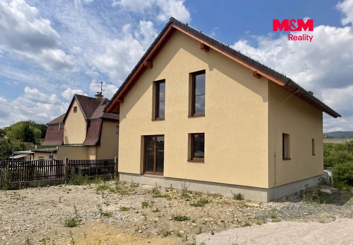 dům