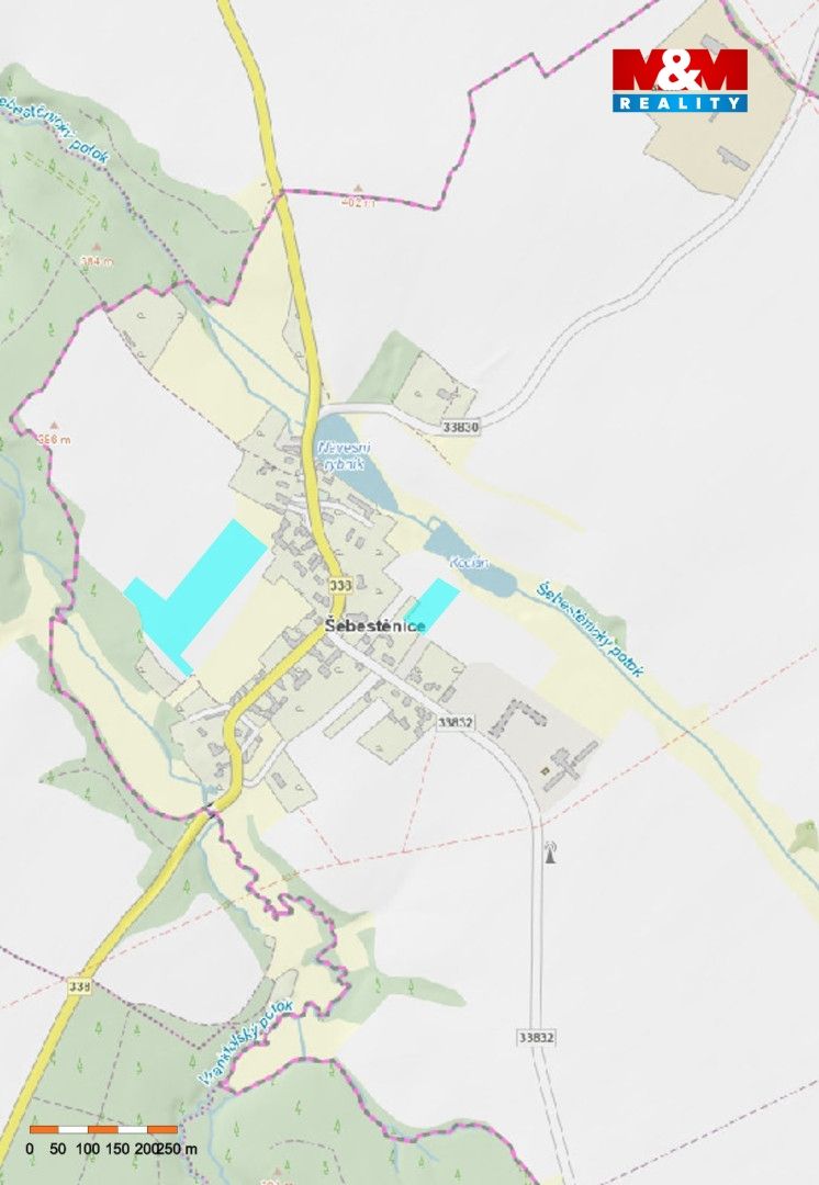 Oba pozemky v obci.