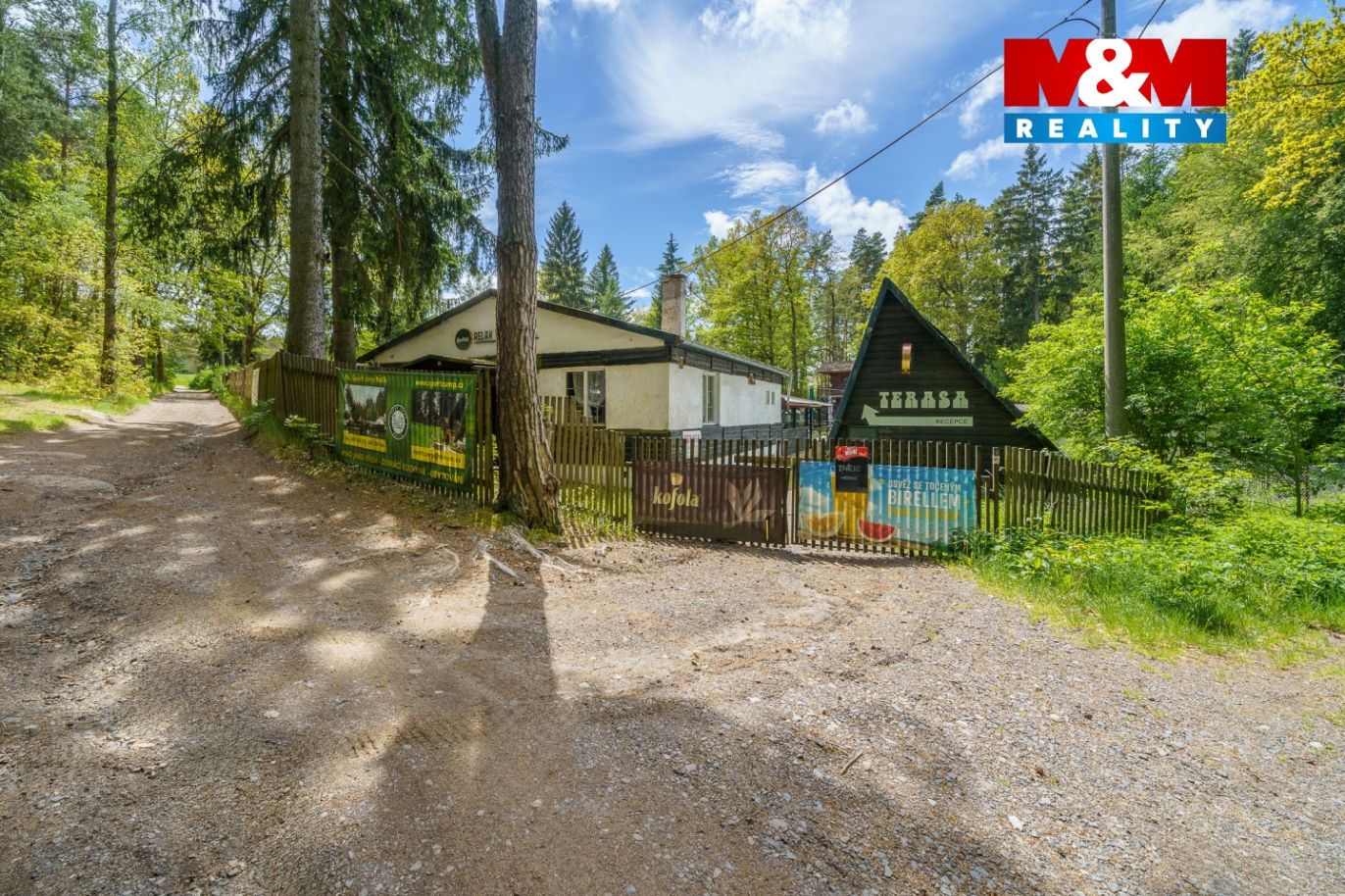 Prodej rekreačního areálu- Kemp, 795 m², Mezirolí