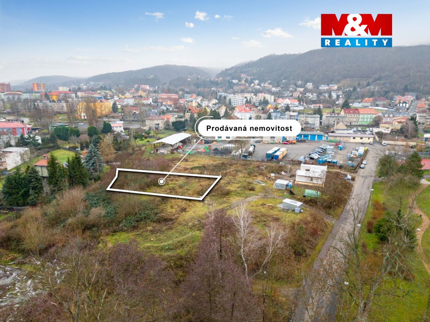 Pohled na pozemek