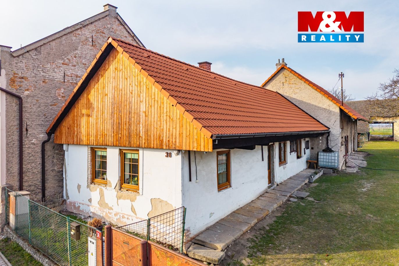 dům