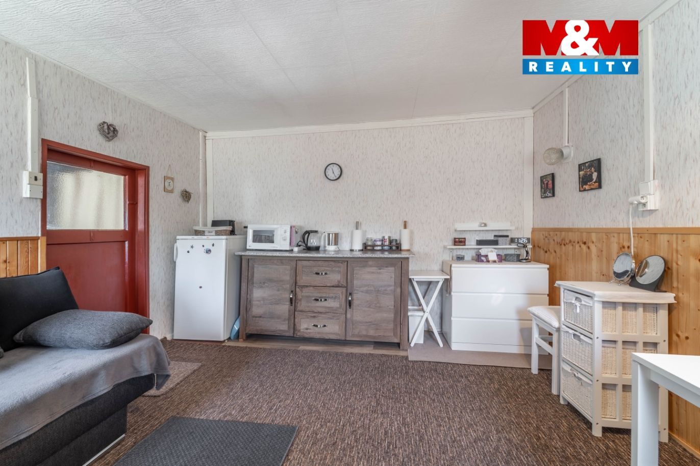 SKR07347-HDR.jpg
