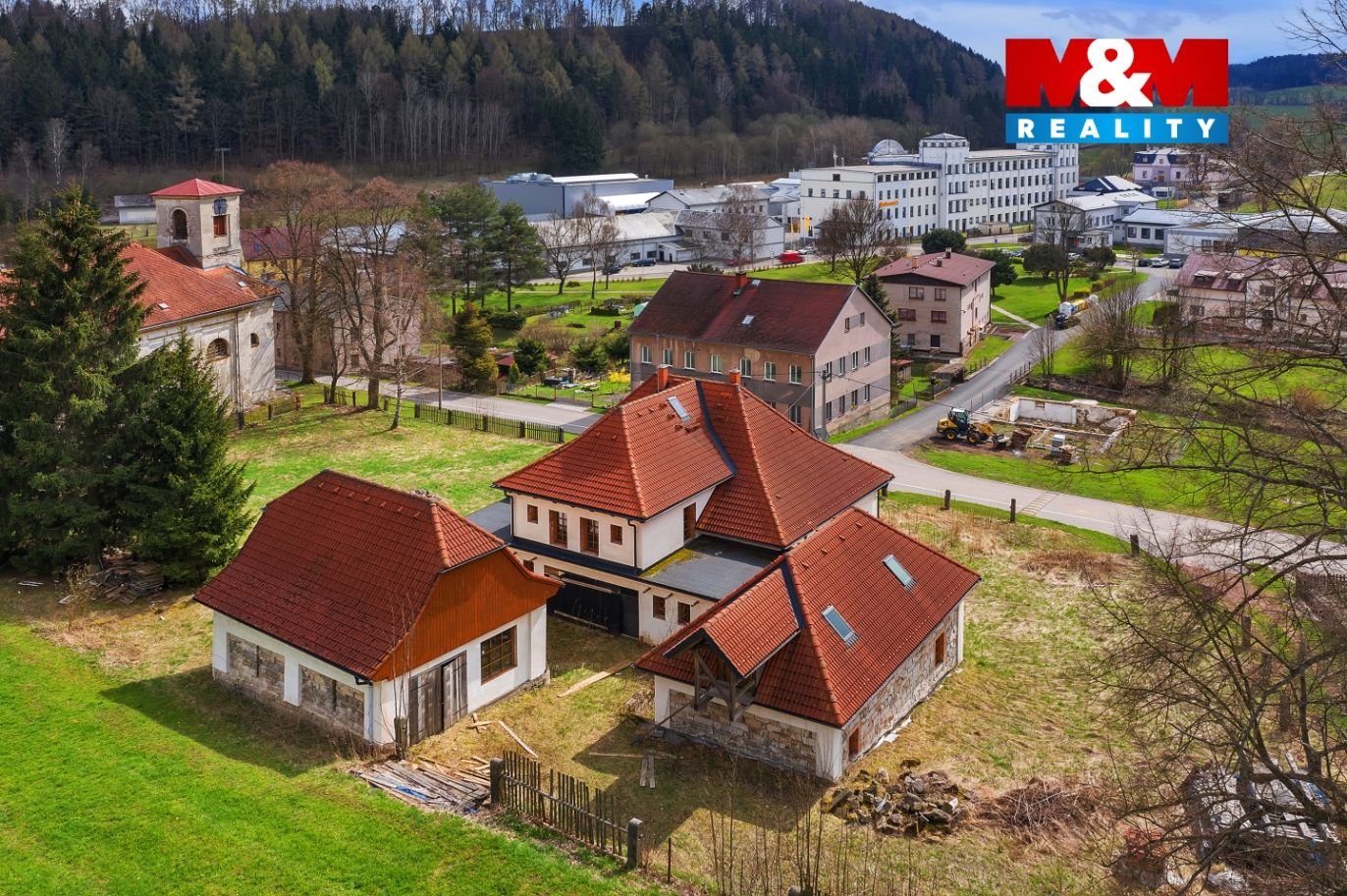 DJI_0696.jpg