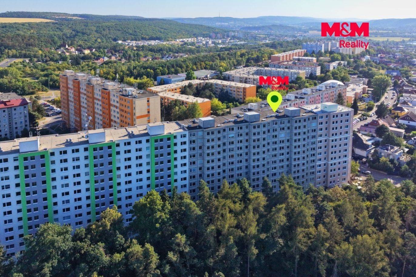 Dům a okolí