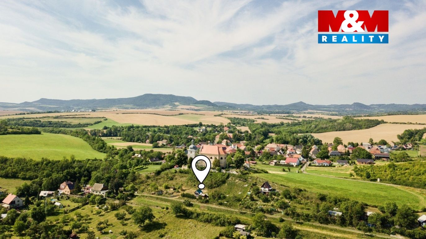 Zahrada v obci