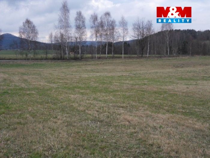 pohled na pozemek 