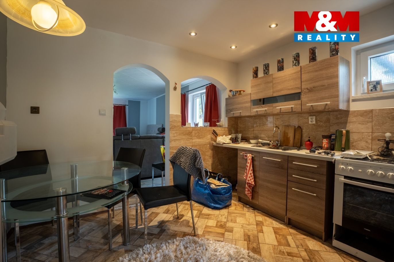 033_n.jpg