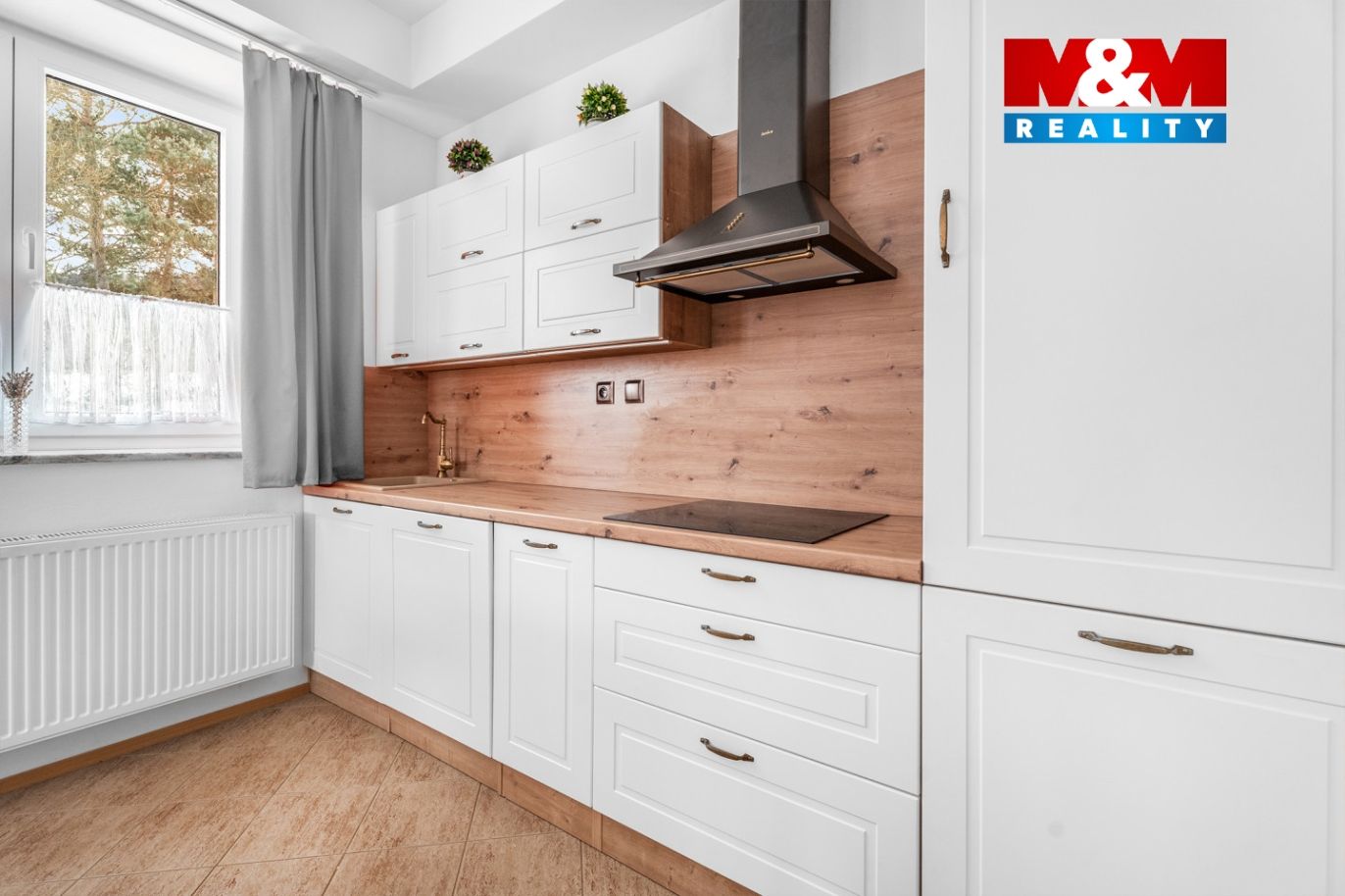 Dokončený apartmán kuchyně