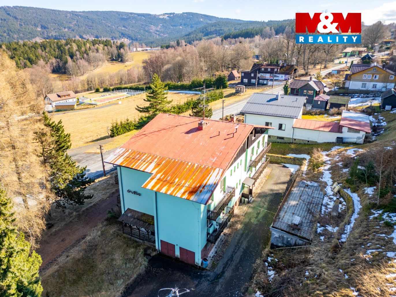 DJI_0616-HDR.jpg