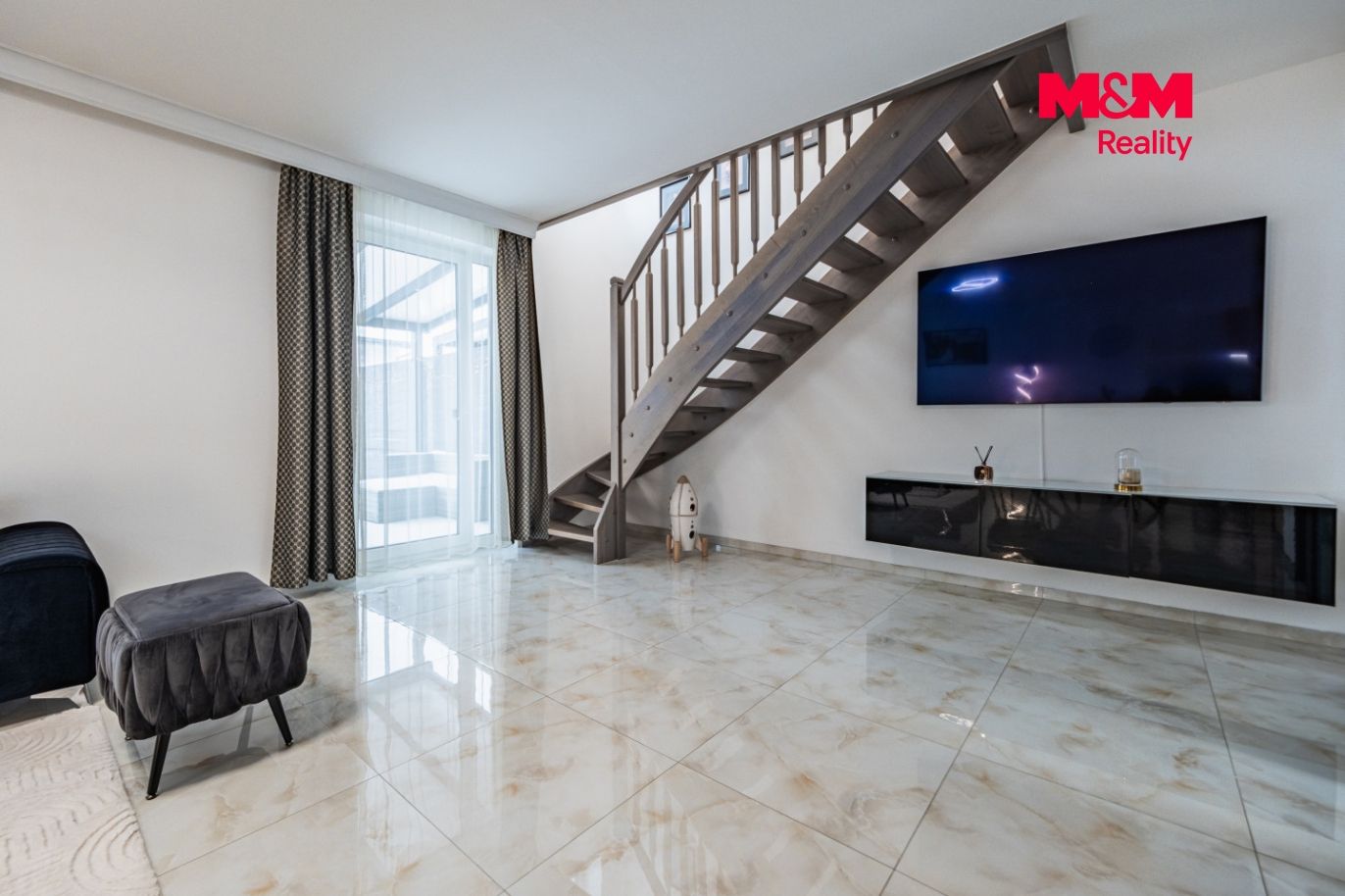 Prodej bytu 4+kk, 93 m², Kostelec nad Černými lesy