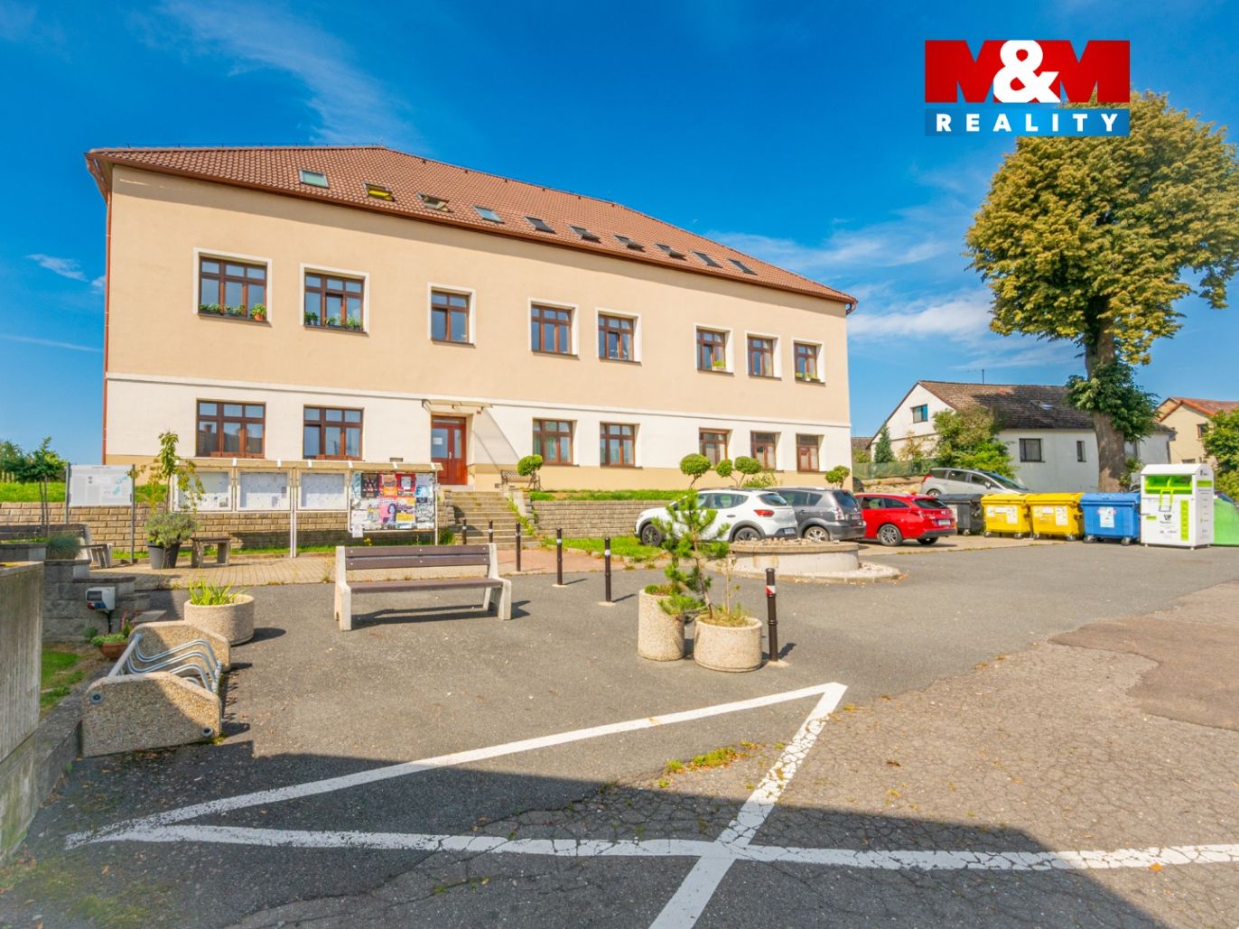 BYT KOZMICE-2.jpg