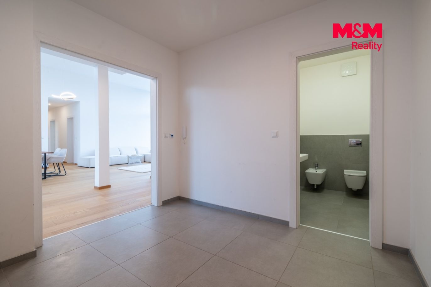 DSC08385-HDR.jpg